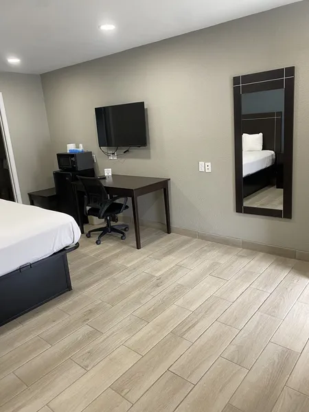Falcon Executive Inn hotel detail image 6