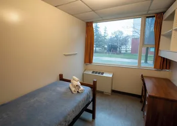 Humber College North Campus Residence hotel thumbnail 7