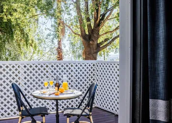 The Madrona hotel thumbnail 8