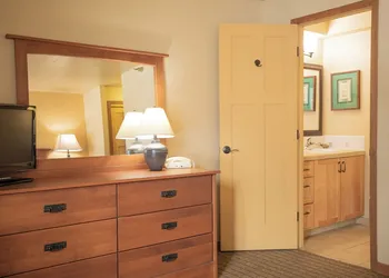 Kingsbury Of Tahoe hotel thumbnail 3