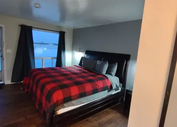 Skyview Motel hotel thumbnail 2