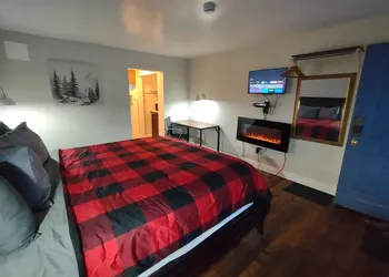 Skyview Motel hotel thumbnail 7