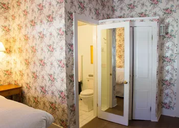 The Little Inn of Bayfield hotel thumbnail 5