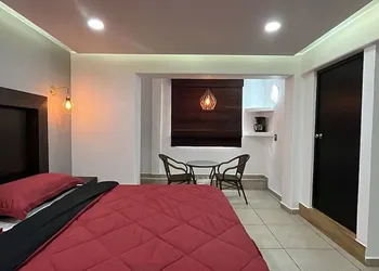 Hotel Flores hotel thumbnail 6