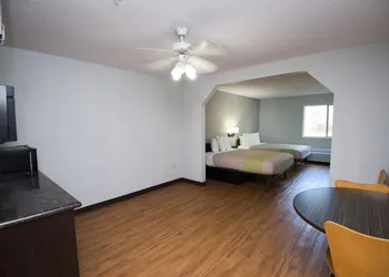 Motel 6 New Iberia, LA hotel thumbnail 7