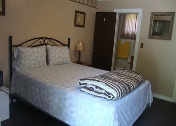 Paradise Resort and Cabins hotel thumbnail 4