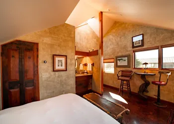 The Inn at Newport Ranch hotel thumbnail 3
