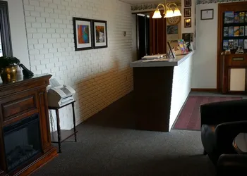 Brentwood Motor Inn hotel thumbnail 4