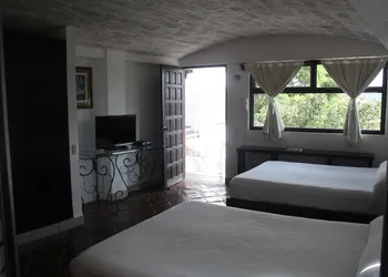 Hotel Casa Blanca San Miguel hotel thumbnail 8