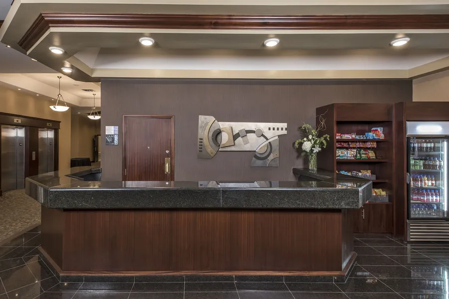 Best Western Plus Winnipeg Airport Hotel hotel detail image 2