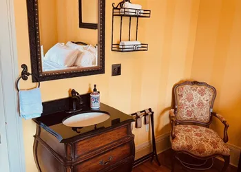 The Gibson Mansion hotel thumbnail 6