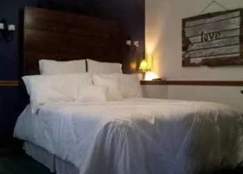 Bitterroot River B&B hotel thumbnail 2
