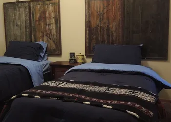 Night Bird Ranch hotel thumbnail 5