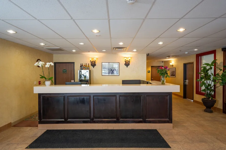 Silverland Inn and Suites hotel detail image 2