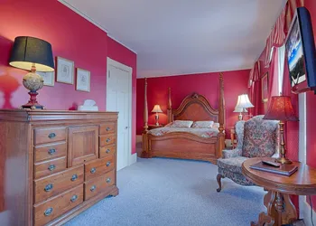 The Lincklaen House hotel thumbnail 2
