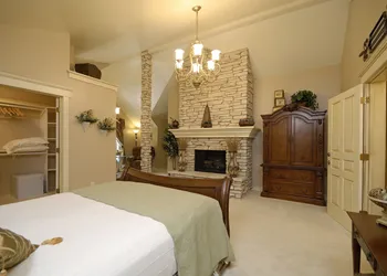 The Roost Bed and Breakfast hotel thumbnail 2