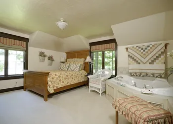 The Roost Bed and Breakfast hotel thumbnail 3