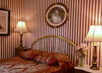 Manayunk Chambers Guest House hotel thumbnail 7