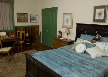 The Tinder Guest House hotel thumbnail 3