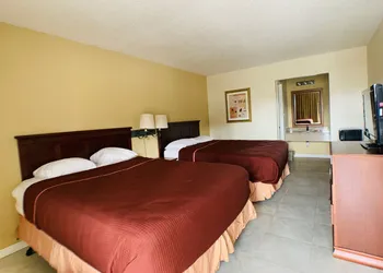 La Vista Inn hotel thumbnail 8