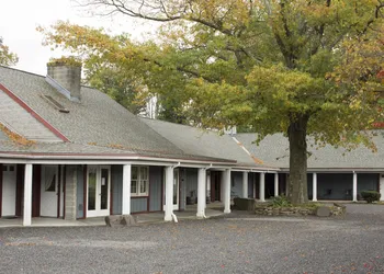 Rhinebeck Village Inn hotel thumbnail 6