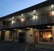 Breezwood Motel hotel detail image 5