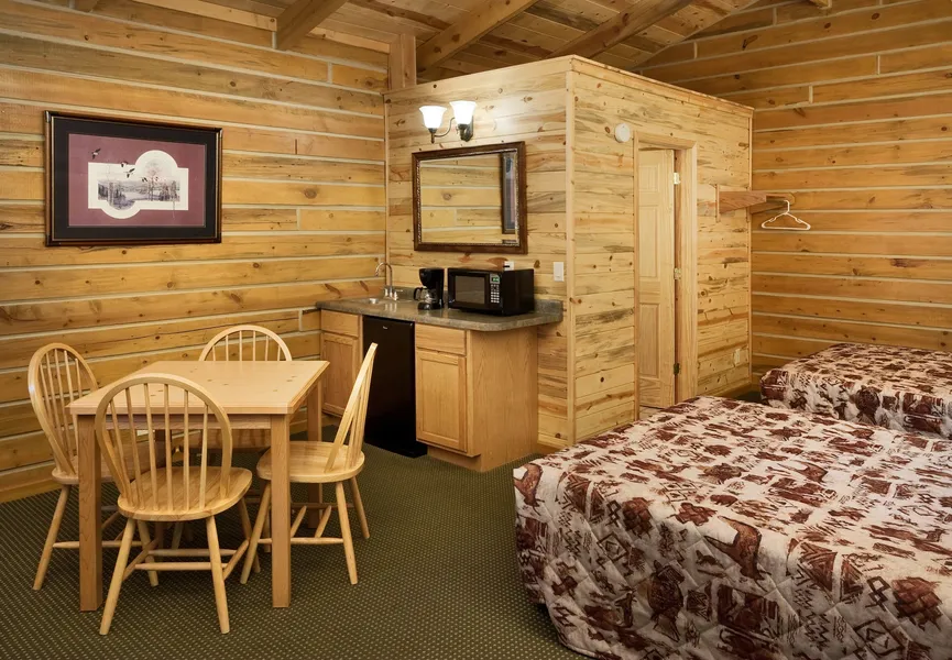 Rock Crest Lodge And Cabins hotel detail image 6