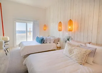 The Surfside Hotel hotel thumbnail 8