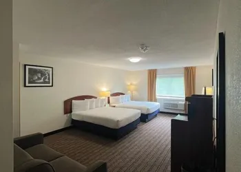 River Valley Inn hotel thumbnail 8