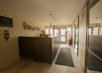 The Village Inn hotel thumbnail 3