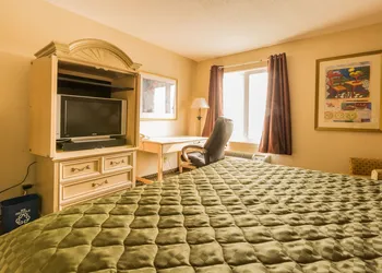 The Village Inn hotel thumbnail 7