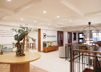 La Pinsonnière hotel thumbnail 3