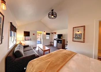 The Seaview Cottages hotel thumbnail 6