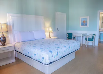 Sea And Breeze Hotel And Condo hotel thumbnail 8