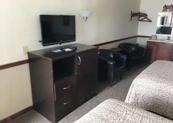 Flag's West Motel hotel thumbnail 6