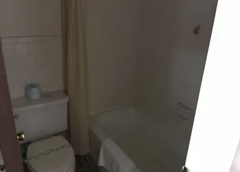 Flag's West Motel hotel thumbnail 8