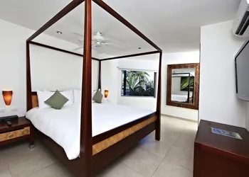 Sandos Caracol Nature Resort & Water Park All Inclusive hotel thumbnail 8