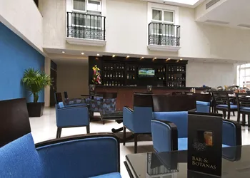 Fiesta Inn Toluca Centro hotel thumbnail 2