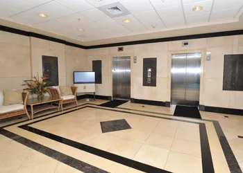 Crystal Tower Condominiums by Wyndham Vacation Rentals hotel thumbnail 2