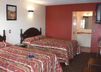 Hotel Pueblito Inn hotel thumbnail 2