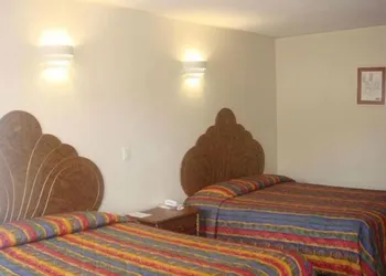 Hotel Pueblito Inn hotel thumbnail 4