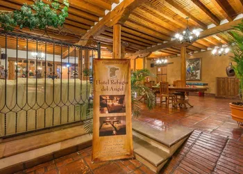 Hotel Refugio del Angel hotel thumbnail 2