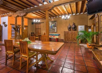 Hotel Refugio del Angel hotel thumbnail 7