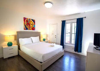 Courtyard Apartments Part of the Oasis Casita Collection hotel thumbnail 3