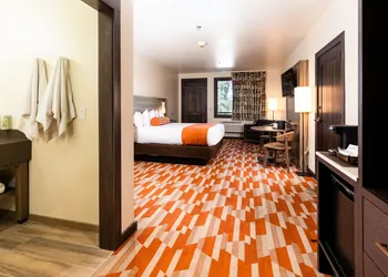 Maswik Lodge - Inside the Park hotel thumbnail 6