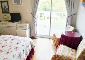 Cavendish Breeze Inn hotel thumbnail 4