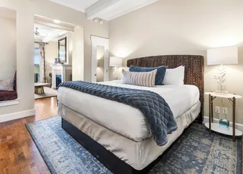 Roche Harbor Resort hotel thumbnail 3