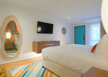 Interstate Inn hotel thumbnail 5