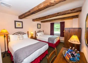 The Lodge at Lincoln Peak hotel thumbnail 3