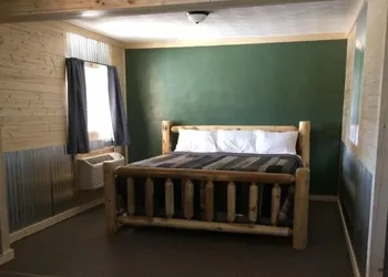 Big Horse Inn and Suites hotel thumbnail 7